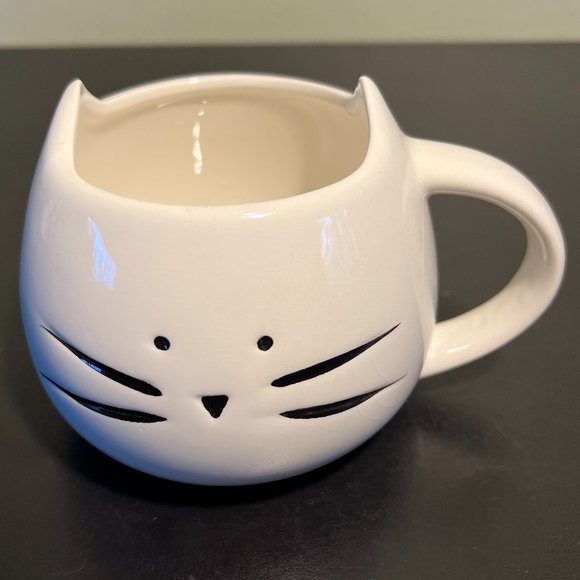 Cat Head Shaped Mug with 3D Pointy Ears & Whiskered Face  ~ Cat Lover ~ Cat Mom - Picture 5 of 7